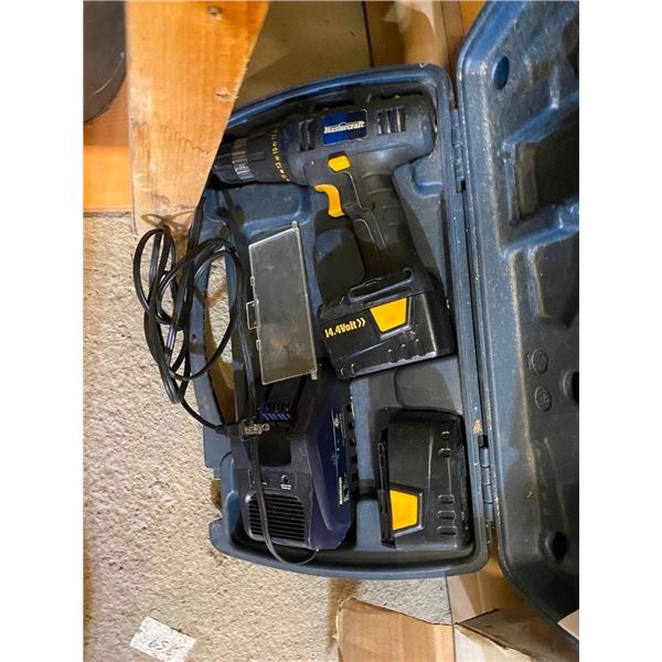 CORDLESS 14.4 V DRILL WITH 2 BATTERIES AND CHARGER