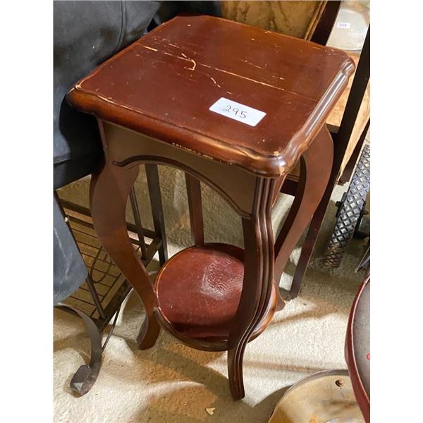 28 INCH HIGH WOODEN END TABLE