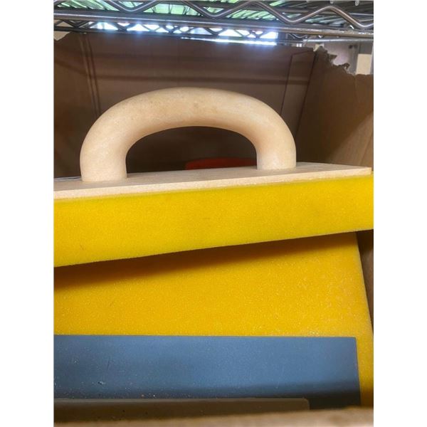 BOX LOT