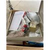 Image 1 : BOX LOT OF ELECTRONICS