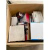 Image 2 : BOX LOT OF ELECTRONICS