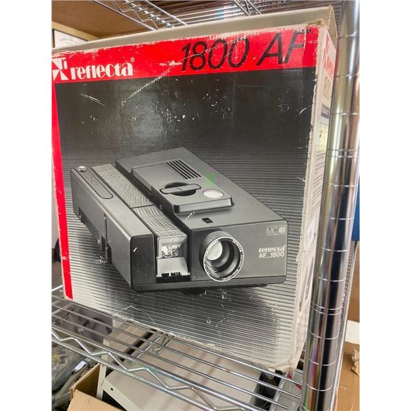 FILM SLIDE PROJECTOR