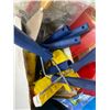 Image 1 : BOX LOT OF PAINTING SUPPLIES