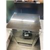 Image 2 : 18X14IN MIRROR ENDSTAND