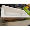 Image 2 : 72IN BATHTUB