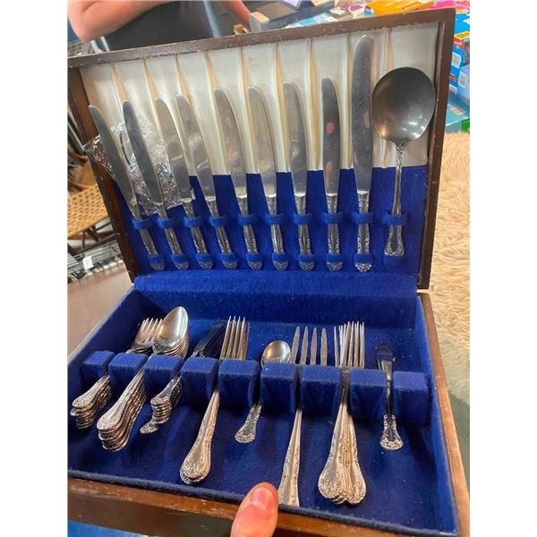 ANTIQUE SILVERWARE SET