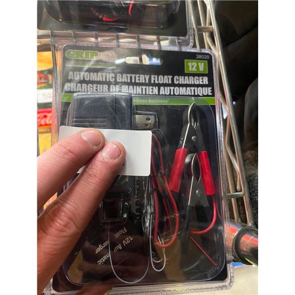 GRIP AUTOMATIC BATTERY FLOAT CHARGER
