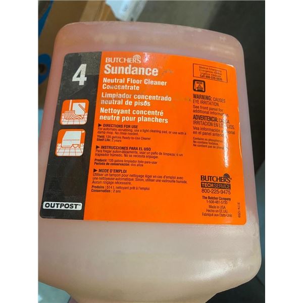 6L OF NEUTRAL FLOOR CLEANER CONCENTRATE