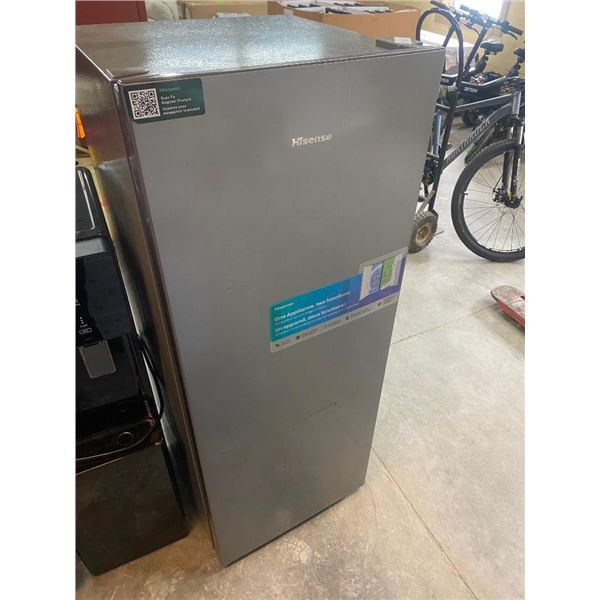 22X22X56.5IN HISENSE CONVERTIBLE FRIDGE/FREEZER