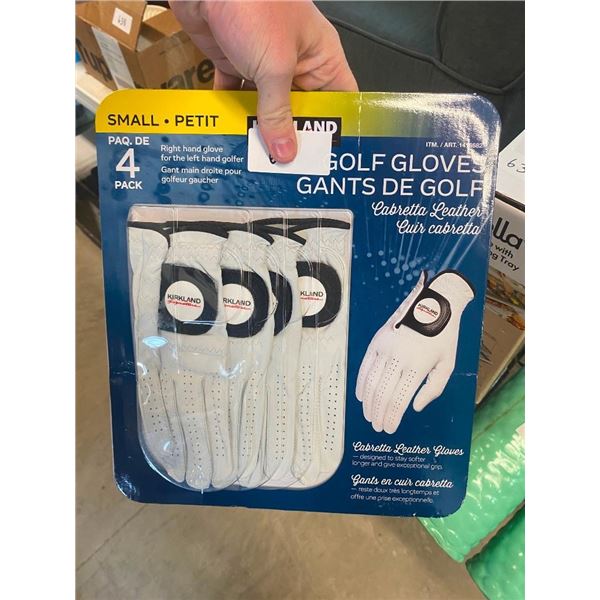 4 RIGHT HAND SIZE SMALL GOLF GLOVES