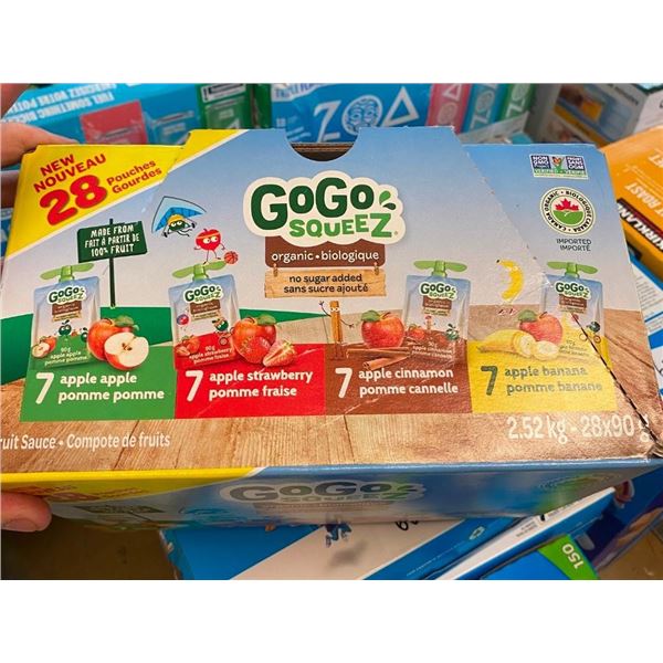 28 PACK OF GOGO SQUEEZE SNACKS