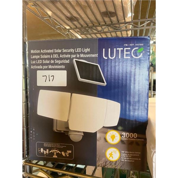 SOLAR SECURITY LED LIGHT