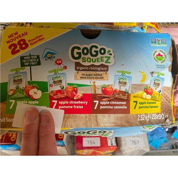28-PACK OF GOGO SQUEEZE SNACKS
