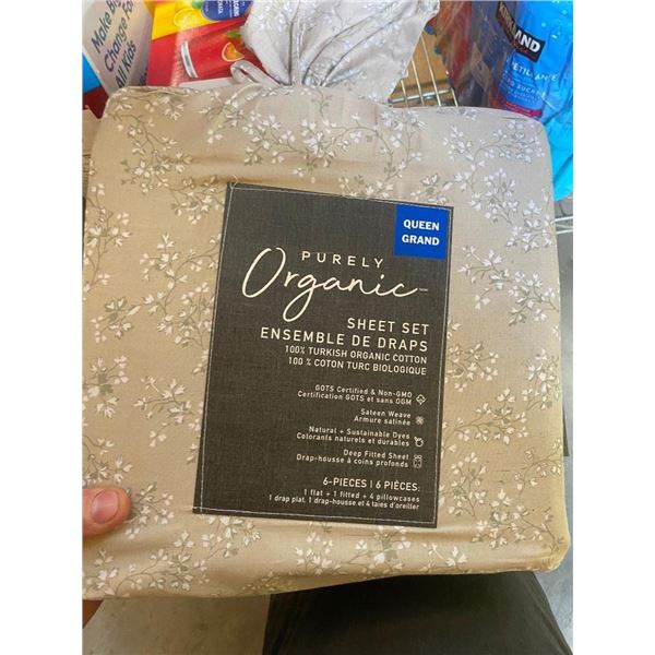 QUEEN SIZE SHEET SET