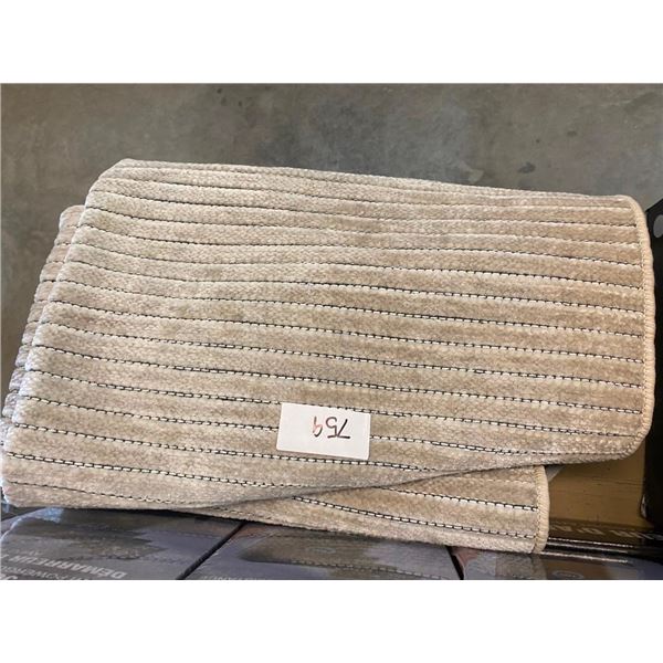 30X60 IN AREA MAT