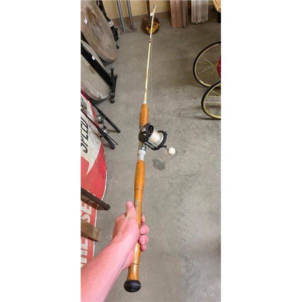 FISHING ROD