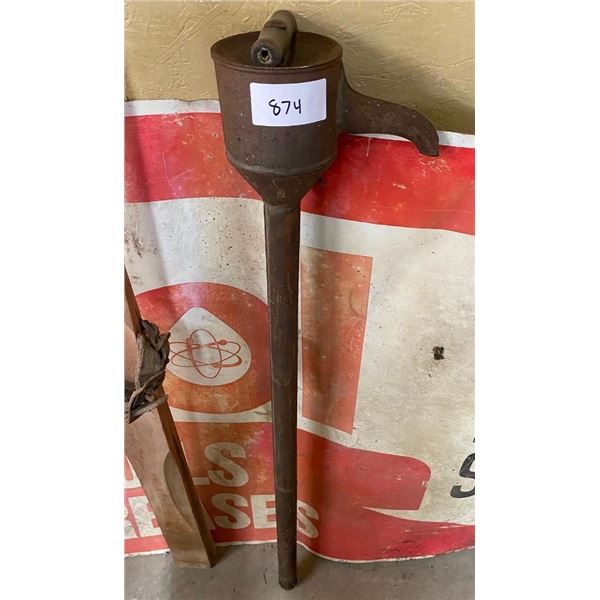 ANTIQUE WATER PUMP