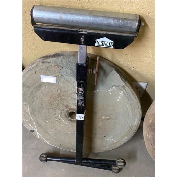 FOLDABLE 12IN ROLLER STAND