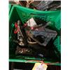 Image 1 : BOX LOT