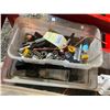 Image 1 : BOX LOT