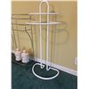 Image 5 : Bathroom Storage and Décor