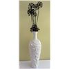 Image 1 : White Floral Vase with Dried Flowers