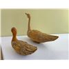 Image 2 : 2 Vintage Hand-Carved Folk Art Ducks