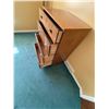 Image 5 : Walnut 4 Drawer Dresser