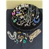 Image 1 : Costume Jewelry Lot