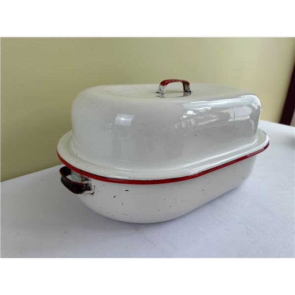Vintage Enamelware Roasting Pan with lid
