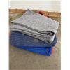 Image 2 : 3 Moving Blankets