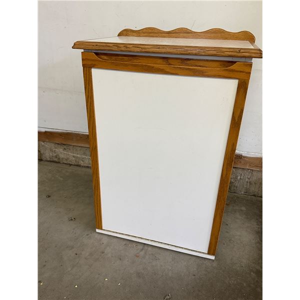 Wooden Garbage Holder