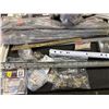 Image 2 : Hardware and Accessories Lot