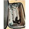 Image 5 : Luggage