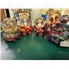 Image 7 : Christmas Snow Globes
