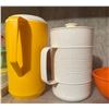 Image 2 : Vintage Tupperware and Rubbermaid