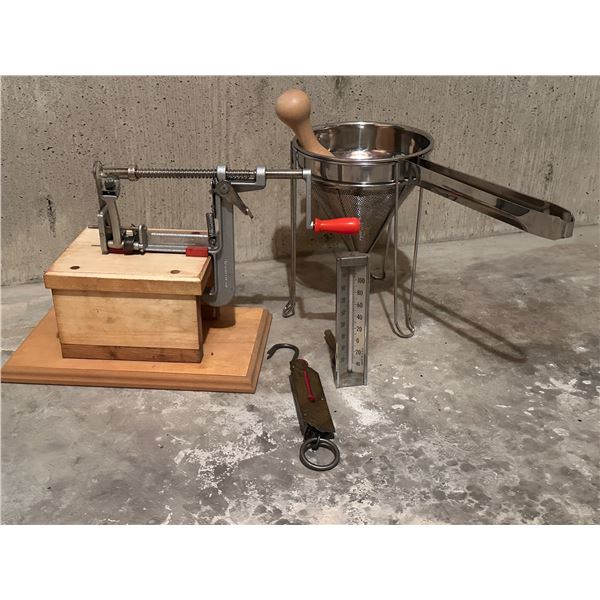 Vintage Kitchen Items