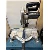 Image 4 : Delta 10" Compound Miter Saw