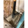 Image 2 : Assorted Shovels and Yard Tools