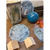 Image 2 : Yard Decor