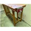 Image 3 : Work Bench with Vice