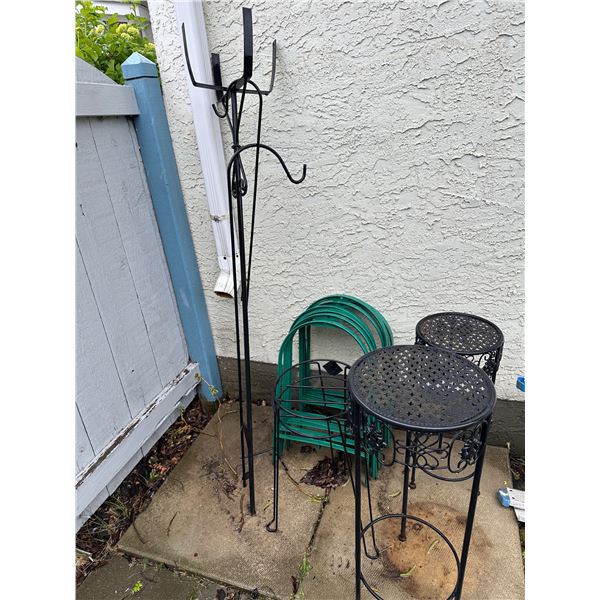Gardening and Plant Lot