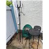Image 1 : Gardening and Plant Lot
