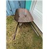 Image 1 : Wheel Barrow