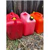 Image 3 : Empty fuel canister