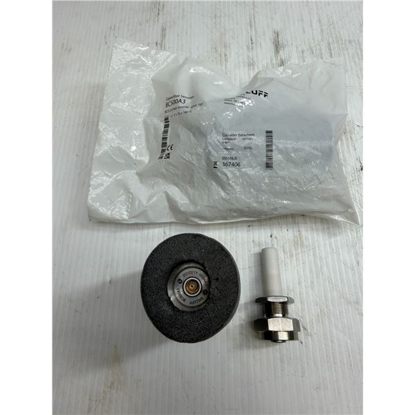 (3) Balluff #BCS00A3 / #BCS S10T401-XXSFNC-SZ02-T07 Capacitive Sensors