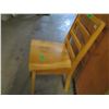 Image 2 : ESTATE:  MAPLE SIDE CHAIR