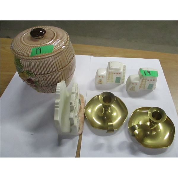 ESTATE:  FLAT C/W COOKIE JAR, BRASS CANDLE HOLDERS, ETC