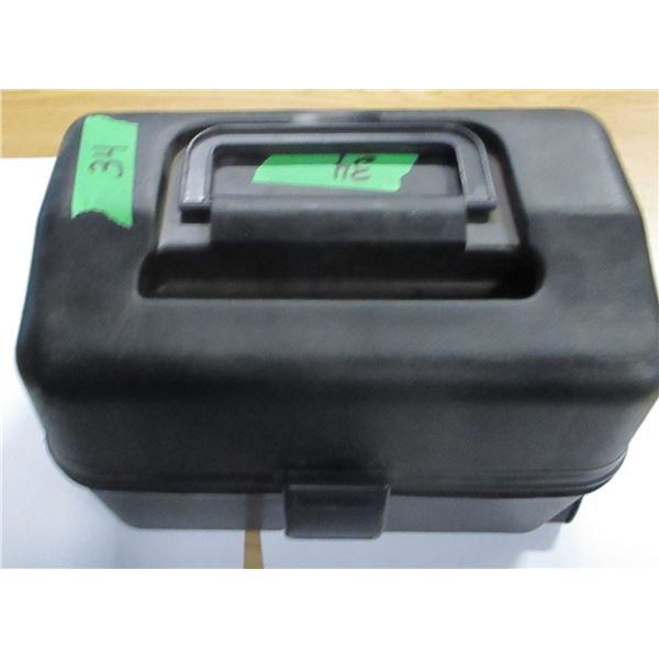 ESTATE:  12 VOLT HOT BOX LUNCH CONTAINER
