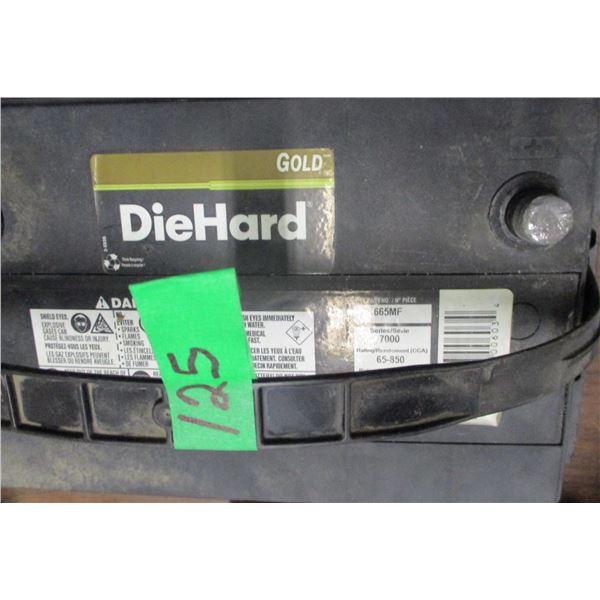 DIEHARD 12 VOLT BATTERY (SPARKED ACROSS POSTS)